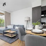 Ludwiki Z Parkingiem By Renters Appartement