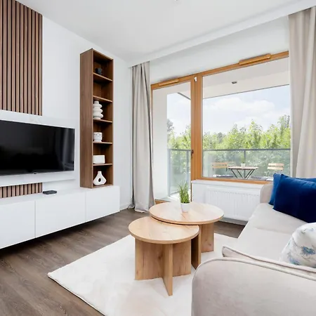 Ludwiki Z Parkingiem By Renters Varsovia