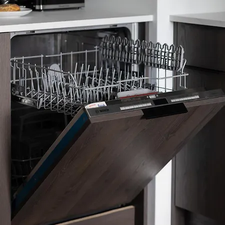 Ludwiki Z Parkingiem By Renters