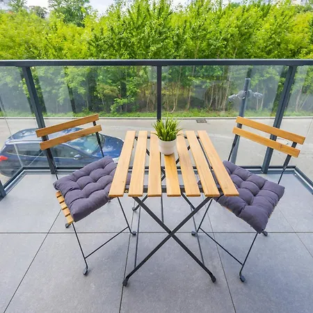 Ludwiki Z Parkingiem By Renters * Varşova