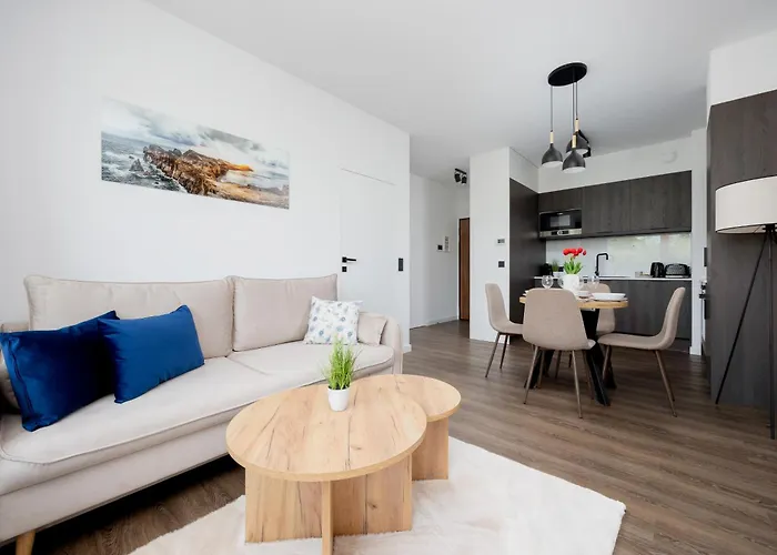 Ludwiki Z Parkingiem By Renters Warszawa