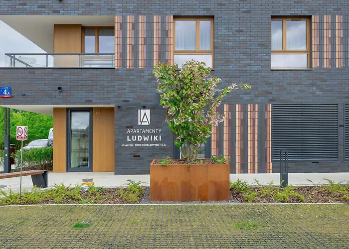 Lejlighed Ludwiki Z Parkingiem By Renters Warszawa